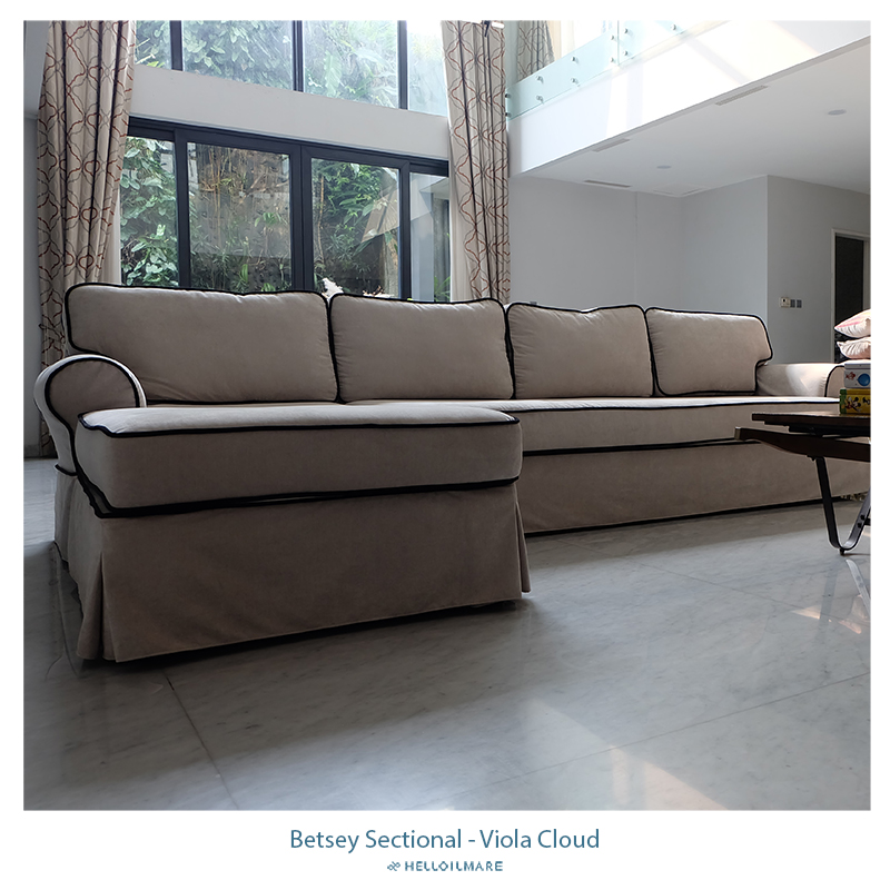 Betsey Sectional