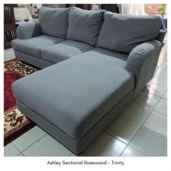 Ashley Sectional - Helloilmare